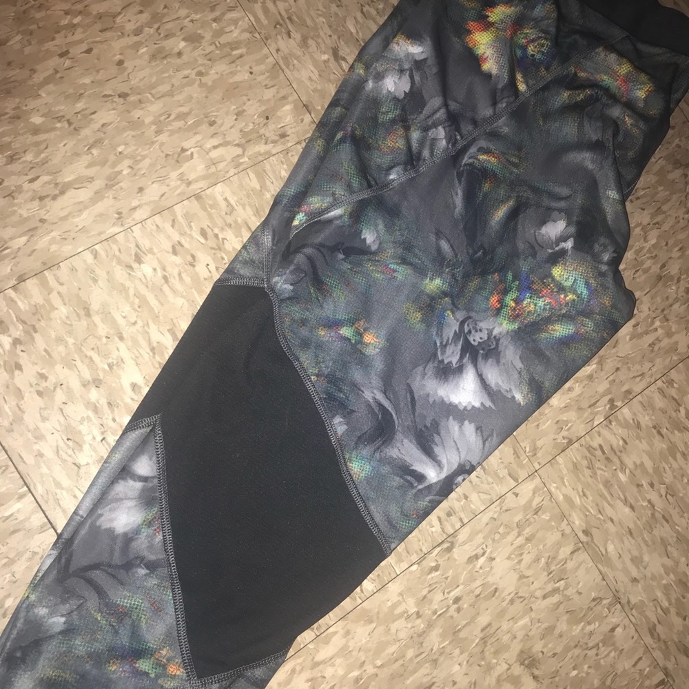 Women’s xL adidas pants